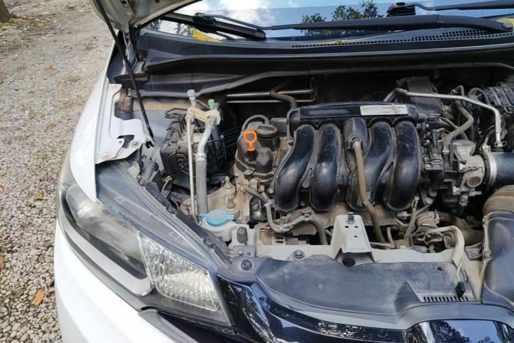 Used Honda Fit 2016 1.5L LX CVT Comfort Model Engine Bay Right