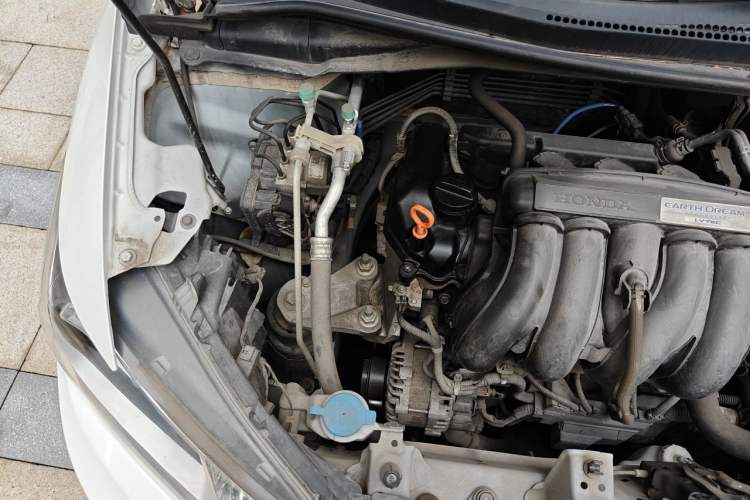 Used Honda Fit 2016 1.5L LXS CVT Comfort Sunroof Version Engine Bay Right