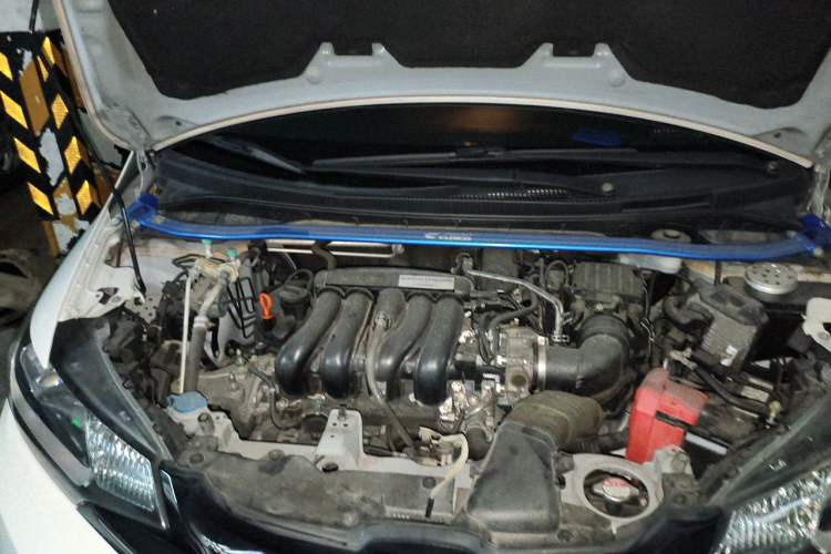 Used Honda Fit 2016 1.5L LX Manual Comfort Model Engine Bay Right