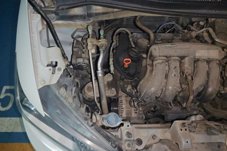 Used Honda Fit 2016 1.5L LXS CVT Comfort Sunroof Version Engine Bay Right