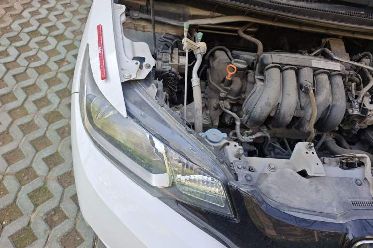 Used Honda Fit 2016 1.5L LXS CVT Comfort Sunroof Version Engine Bay Right