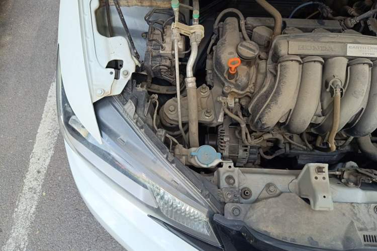 Used Honda Fit 2016 1.5L LX CVT Comfort Model Engine Bay Right
