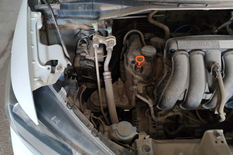 Used Honda Fit 2016 1.5L LX CVT Comfort Model Engine Bay Right