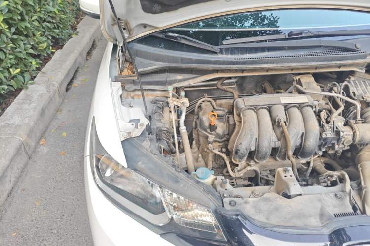 Used Honda Fit 2016 1.5L LX CVT Comfort Model Engine Bay Right