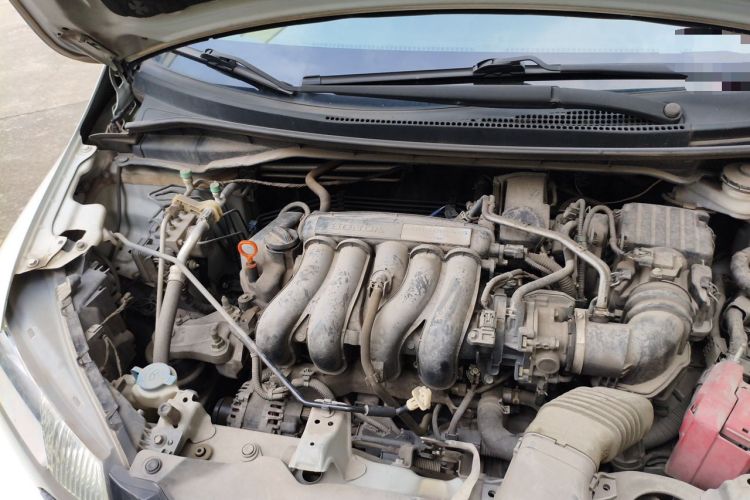Used Honda Fit 2016 1.5L LX CVT Comfort Model Engine Bay Right