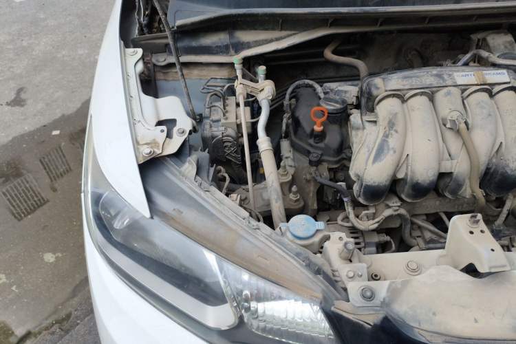 Used Honda Fit 2016 1.5L LX CVT Comfort Model Engine Bay Right