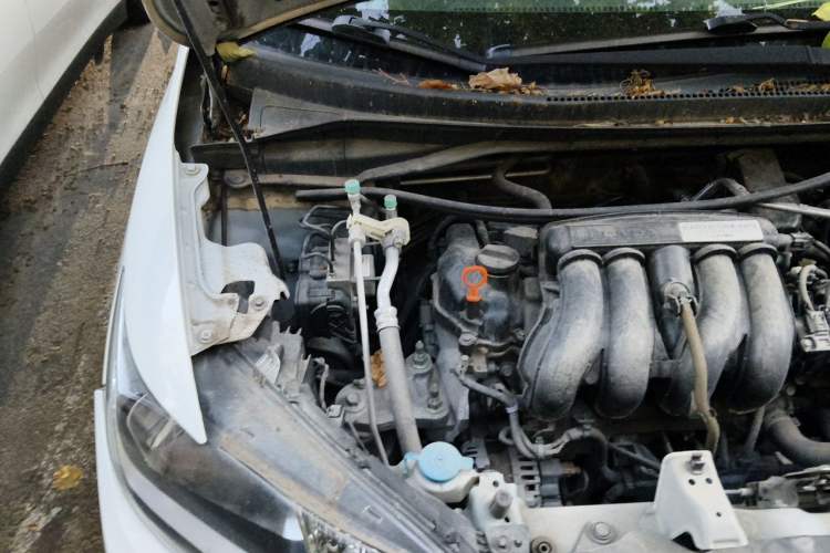 Used Honda Fit 2016 1.5L LXS CVT Comfort Sunroof Version Engine Bay Right