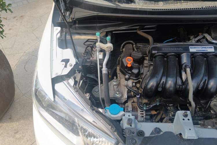 Used Honda Fit 2016 1.5L LXS CVT Comfort Sunroof Version Engine Bay Right