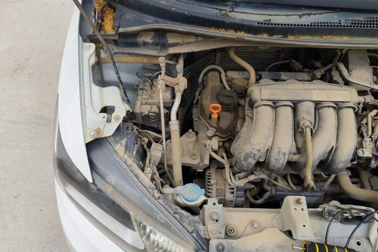 Used Honda Fit 2016 1.5L LXS CVT Comfort Sunroof Version Engine Bay Right