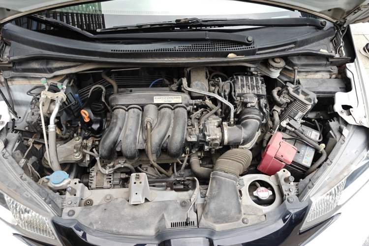 Used Honda Fit 2016 1.5L LXS CVT Comfort Sunroof Version Engine Bay