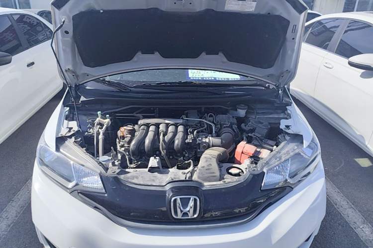 Used Honda Fit 2016 1.5L LXS CVT Comfort Sunroof Version Engine Bay