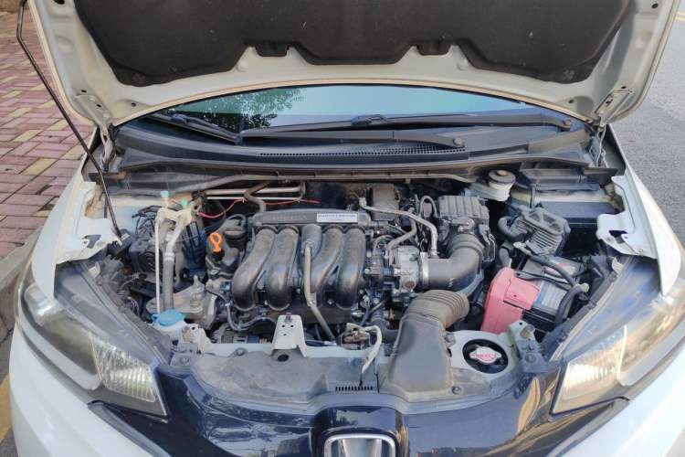 Used Honda Fit 2016 1.5L LXS CVT Comfort Sunroof Version Engine Bay