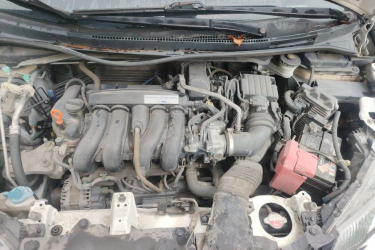 Used Honda Fit 2016 1.5L SE CVT Fashion Model Engine Bay