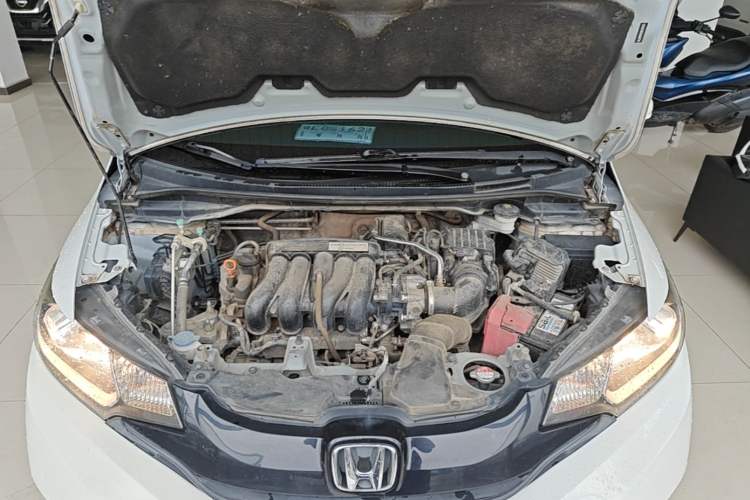 Used Honda Fit 2016 1.5L LXS CVT Comfort Sunroof Version Engine Bay