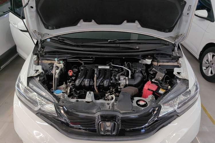 Used Honda Fit 2016 1.5L LXS CVT Comfort Sunroof Version Engine Bay