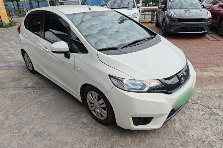 Used Honda Fit 2016 1.5L LX CVT Comfort Model Exterior 1