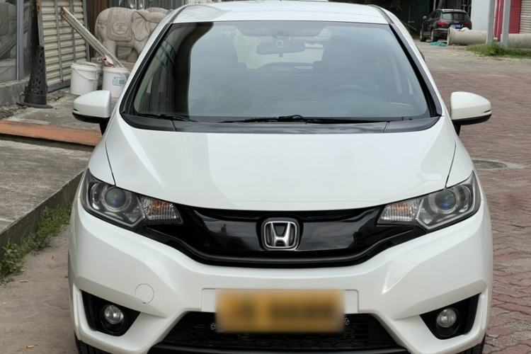 Used Honda Fit 2016 1.5L SE CVT Fashion Model Exterior 1