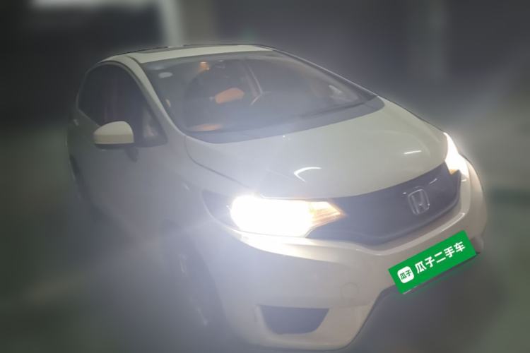 Used Honda Fit 2016 1.5L LXS CVT Comfort Sunroof Version Exterior 1