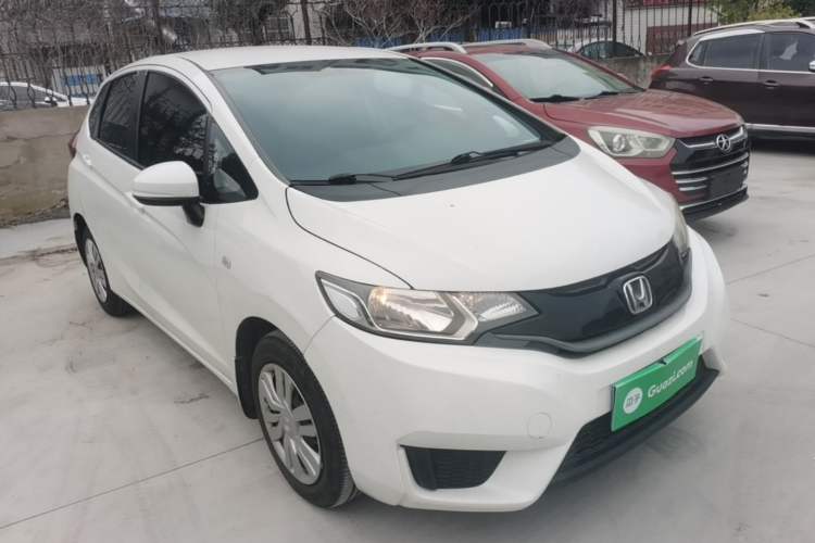 Used Honda Fit 2016 1.5L LX CVT Comfort Model Exterior 1