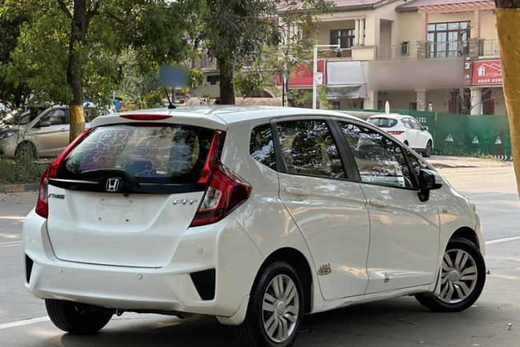 Used Honda Fit 2016 1.5L LXS CVT Comfort Sunroof Version Exterior 1