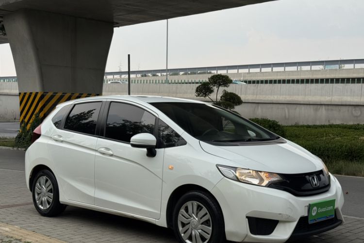 Used Honda Fit 2016 1.5L LXS CVT Comfort Sunroof Version Exterior 1