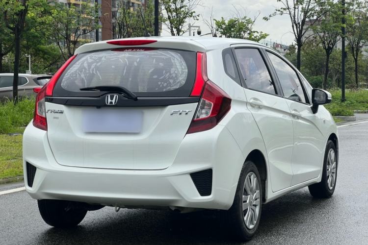 Used Honda Fit 2016 1.5L LX CVT Comfort Model Exterior 1