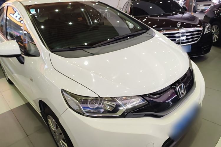 Used Honda Fit 2016 1.5L LX CVT Comfort Model Exterior 1