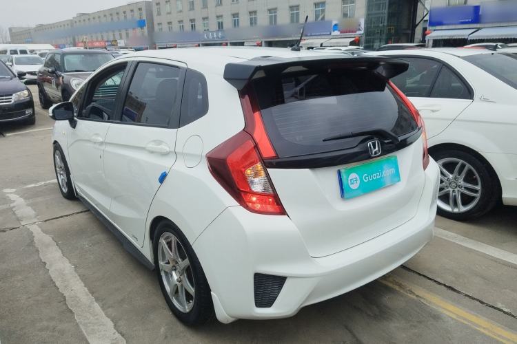 Used Honda Fit 2016 1.5L LX Manual Comfort Model Exterior 2