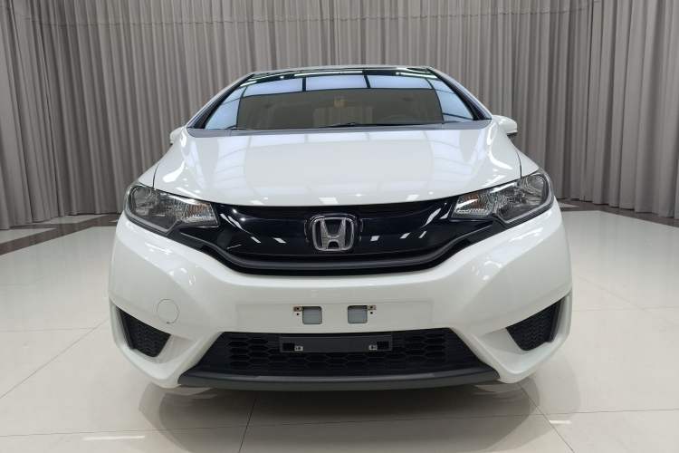 Used Honda Fit 2016 1.5L LXS CVT Comfort Sunroof Version Exterior 2