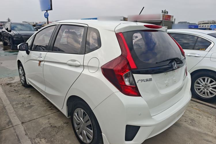 Used Honda Fit 2016 1.5L LX CVT Comfort Model Exterior 2
