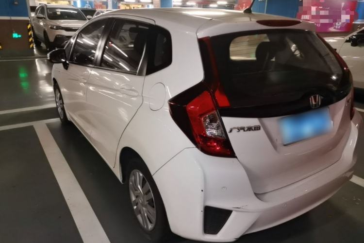 Used Honda Fit 2016 1.5L LX CVT Comfort Model Exterior 2