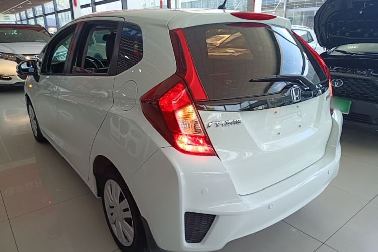 Used Honda Fit 2016 1.5L LXS CVT Comfort Sunroof Version Exterior 2