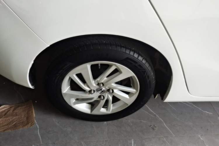 Used Honda Fit 2016 1.5L LXS CVT Comfort Sunroof Version Exterior 2