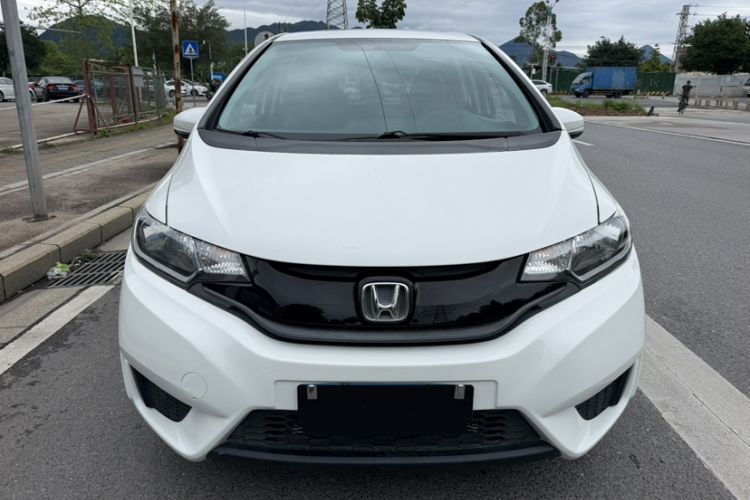 Used Honda Fit 2016 1.5L LXS CVT Comfort Sunroof Version Exterior 2