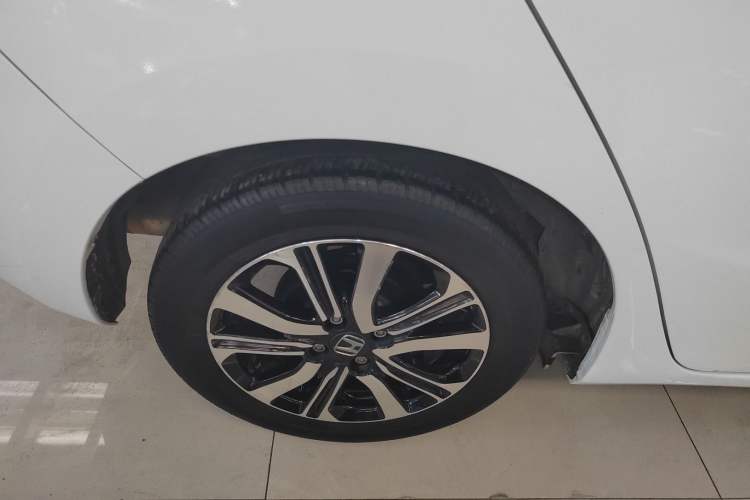 Used Honda Fit 2016 1.5L LXS CVT Comfort Sunroof Version Exterior 3