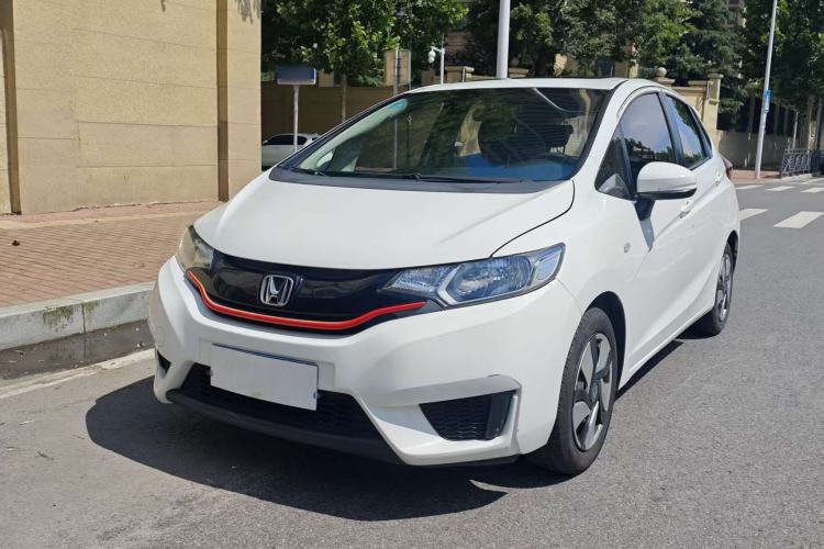 Used Honda Fit 2016 1.5L LXS CVT Comfort Sunroof Version Exterior 3