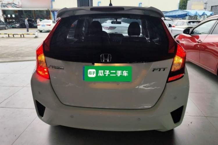 Used Honda Fit 2016 1.5L LXS CVT Comfort Sunroof Version Exterior 3