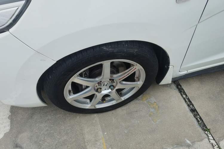 Used Honda Fit 2016 1.5L LX Manual Comfort Model Exterior 4
