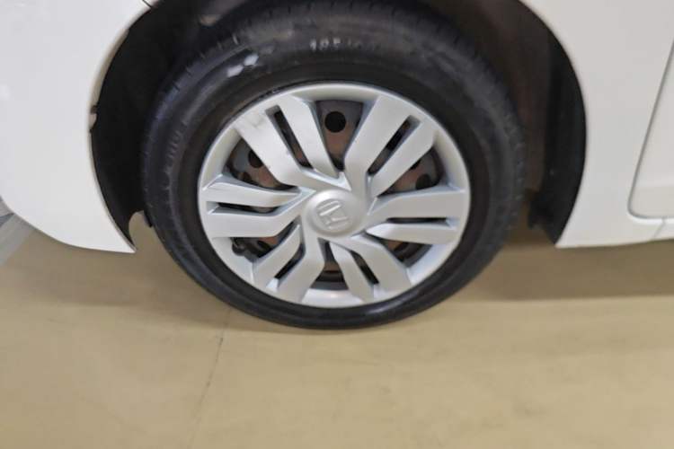 Used Honda Fit 2016 1.5L LX CVT Comfort Model Exterior 4