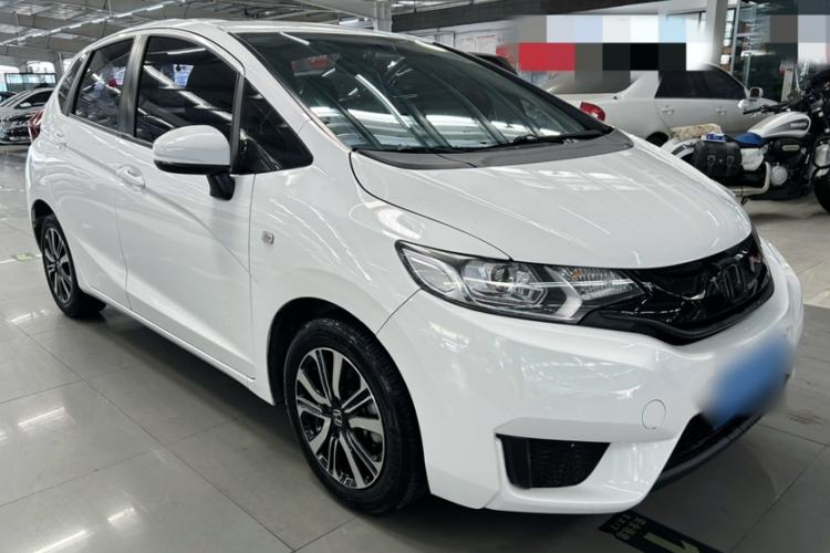 Used Honda Fit 2016 1.5L LXS CVT Comfort Sunroof Version Exterior 4