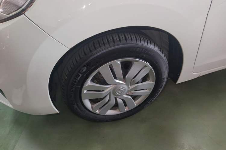 Used Honda Fit 2016 1.5L LX Manual Comfort Model Exterior 4