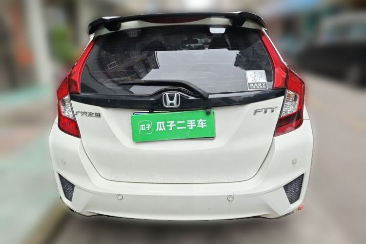 Used Honda Fit 2016 1.5L LXS CVT Comfort Sunroof Version Exterior 4