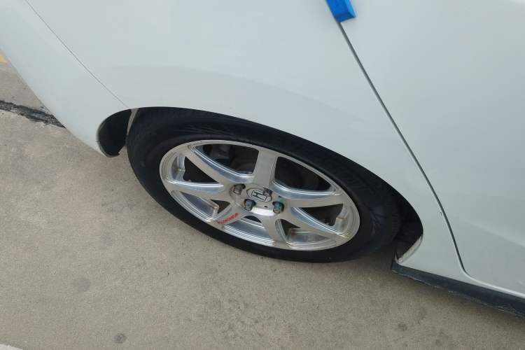 Used Honda Fit 2016 1.5L LX Manual Comfort Model Exterior 5