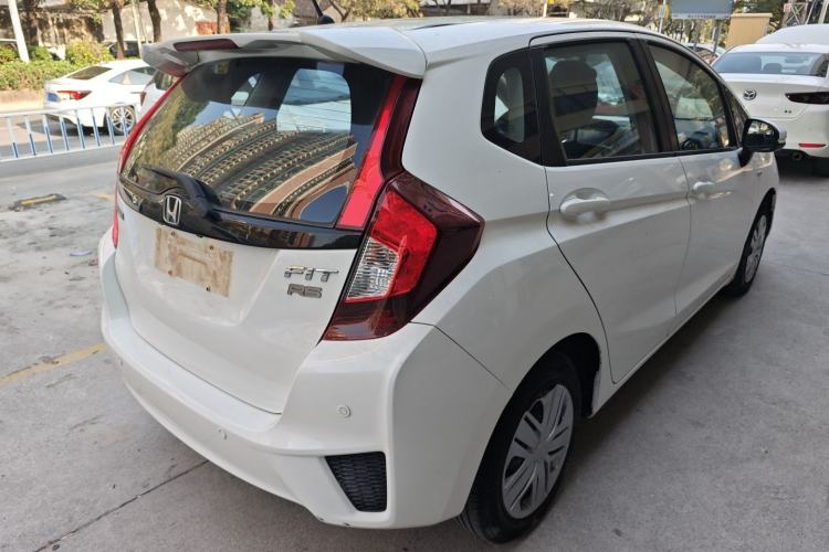 Used Honda Fit 2016 1.5L LXS CVT Comfort Sunroof Version Exterior 5