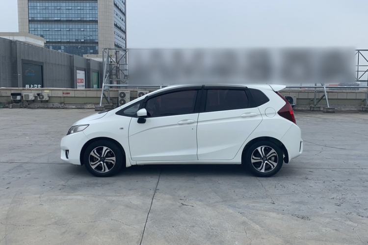 Used Honda Fit 2016 1.5L LX CVT Comfort Model Exterior 5