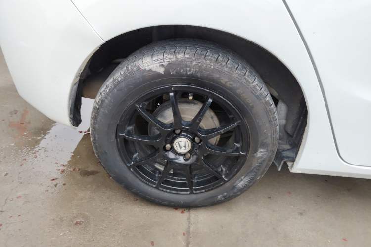 Used Honda Fit 2016 1.5L LX Manual Comfort Model Exterior 5