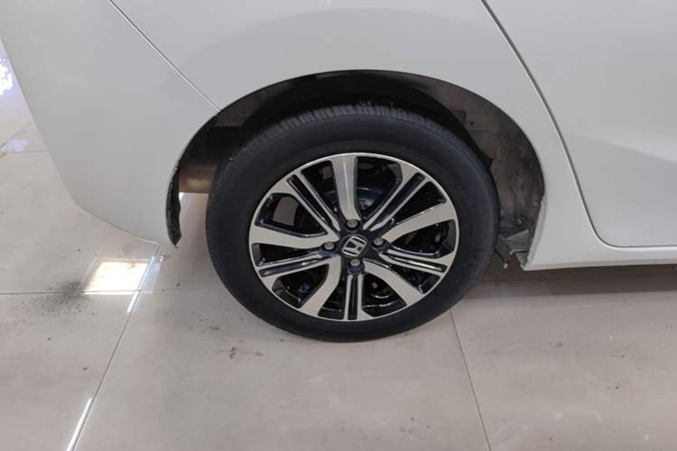 Used Honda Fit 2016 1.5L LXS CVT Comfort Sunroof Version Exterior 5