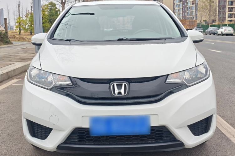 Used Honda Fit 2016 1.5L LXS CVT Comfort Sunroof Version Exterior 6
