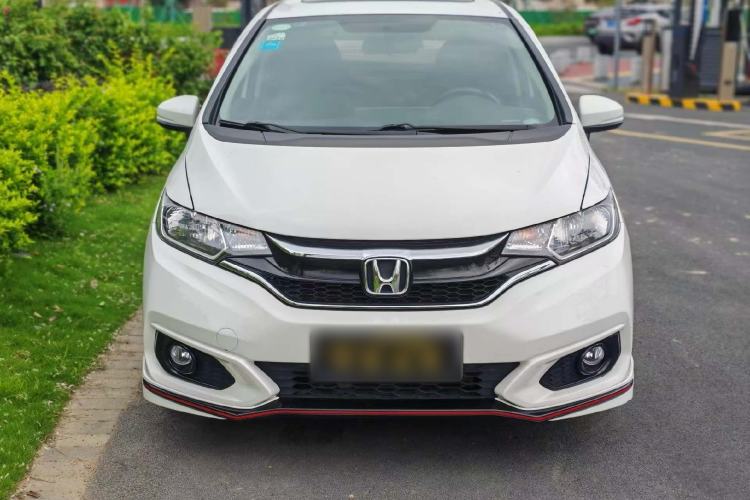 Used Honda Fit 2016 1.5L LXS CVT Comfort Sunroof Version Exterior 6
