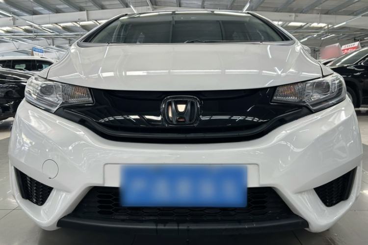 Used Honda Fit 2016 1.5L LXS CVT Comfort Sunroof Version Exterior 6